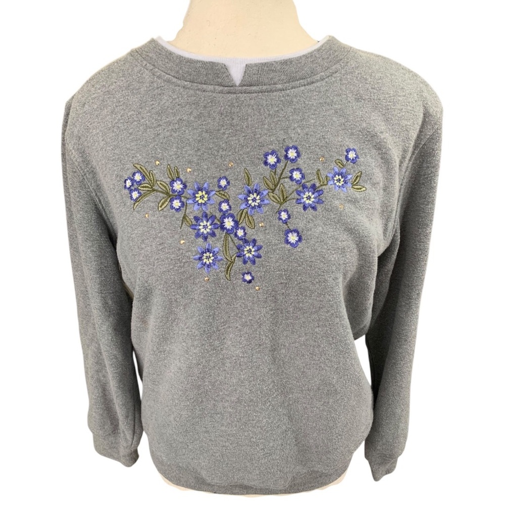 Hasting & Smith Petites Floral Embroidered Sweater (PS)